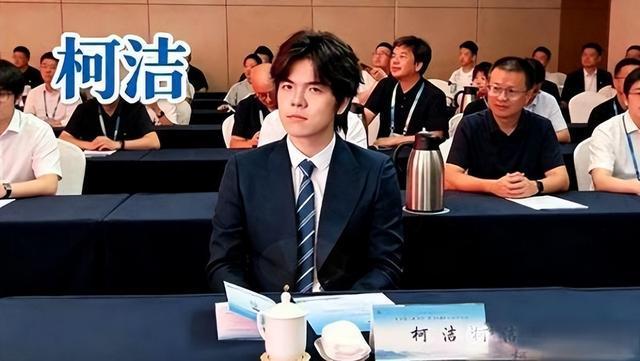 国家队或不再归化!中国男篮想打进28年奥运会,只能依靠李凯尔?