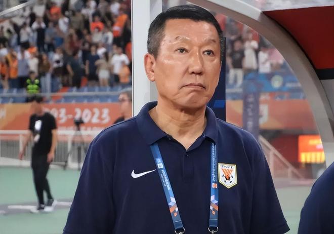 足球报：朴镇燮5月31日离队踢世界杯，浙江和韩国队保持沟通