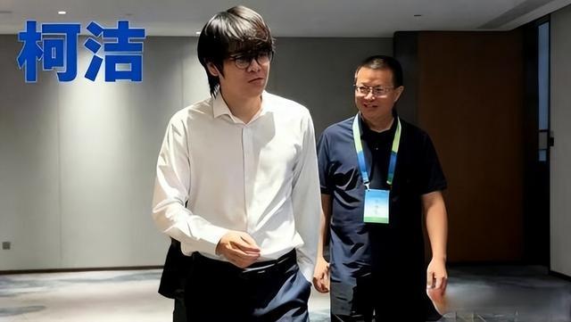 皮肤白就是漂亮,白里透亮十分诱人