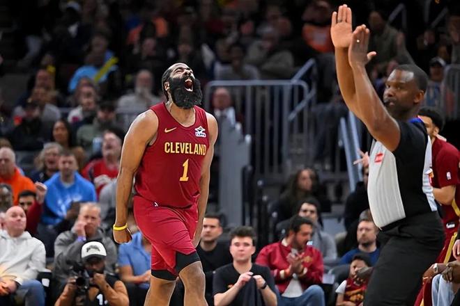 广东3消息!徐昕拒绝NBA马刺邀请,杜锋深夜发声,张昊或连续报销