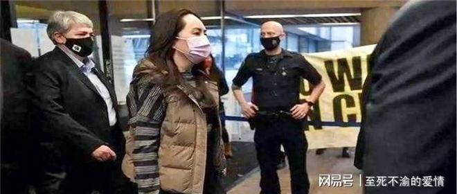 庆祝「终于不是老处女」!41岁女谐星宣布脱单 10月甜嫁圈外男友