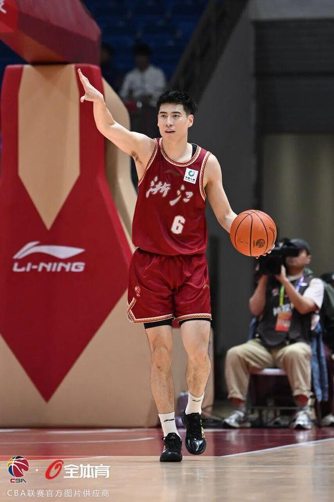 暂停一周后赛事重启 “苏超”三场鏖战点燃足球周末