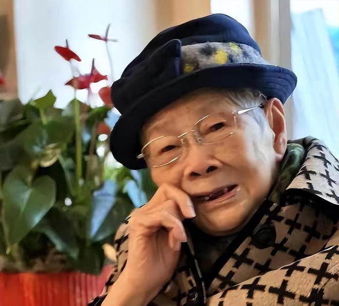 斯基拉:米兰接触埃德松经纪人,询问球员的转会条件