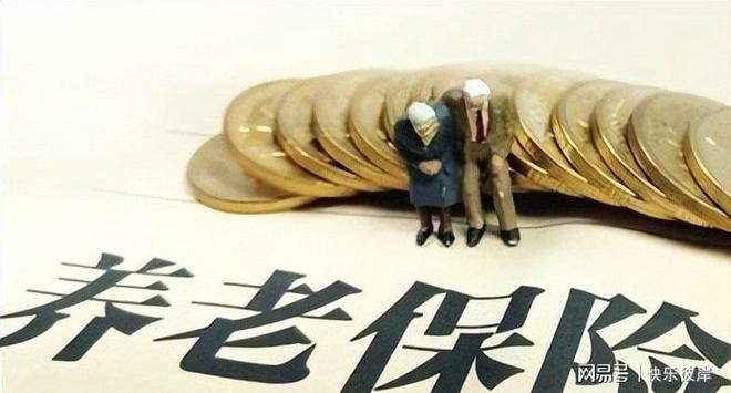 郭涵煜无缘四强中国军团彻底告别法网,张之臻燃尽体能遭遇一轮游