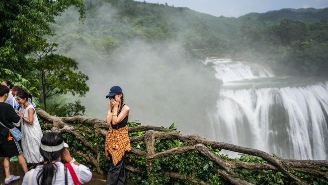 媒体人:余嘉豪出去一年就回来 这种留洋没有太大的意义