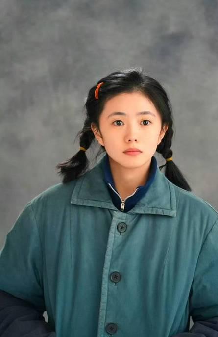 50岁林心如在九寨沟拍摄被偶遇, 原相机无美颜,导游:本人更美!