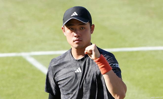 4年2.78亿美元！曝约基奇考虑再次推迟续约：明年或成为自由球员