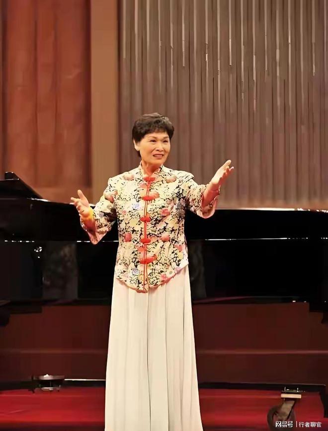 揭秘尼克斯夺冠游行:布伦森霸气回应负面评价 百万球迷涌上街头