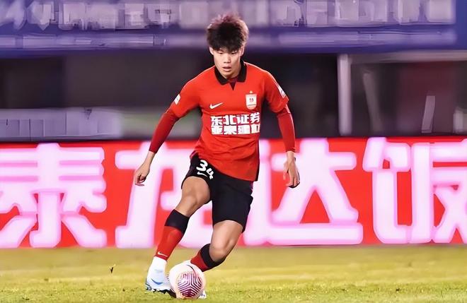 英格兰内讧前兆!名宿集体怒喷图赫尔:带了个凑数的去世界杯