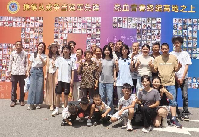 兹维列夫夺冠后,被问及家暴争议后中断采访:就此打住吧!