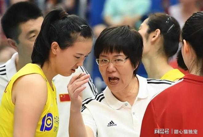 4年2.29亿,福克斯坑苦马刺!老板儿子“赶人”+搭首轮才能送走?