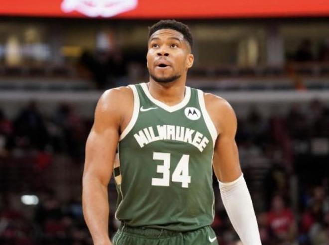 字母哥哥也在NBA打了7年了,你知道他退役后,能拿多少退休金吗