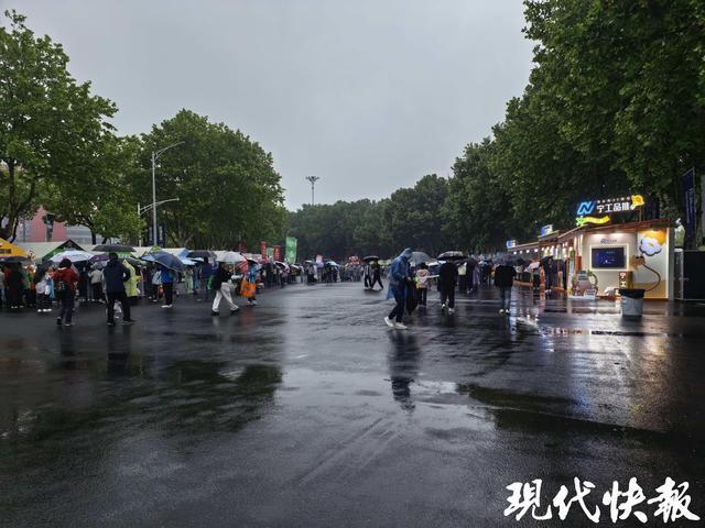 每体:巴尔德吉已收到超过10份报价,他的未来由自己决定