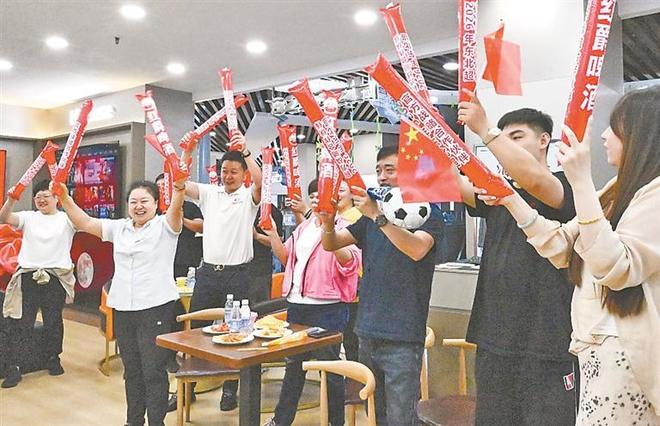国乒全出局+5项0冠!日乒冲4冠,王楚钦孙颖莎之后谁来接班?
